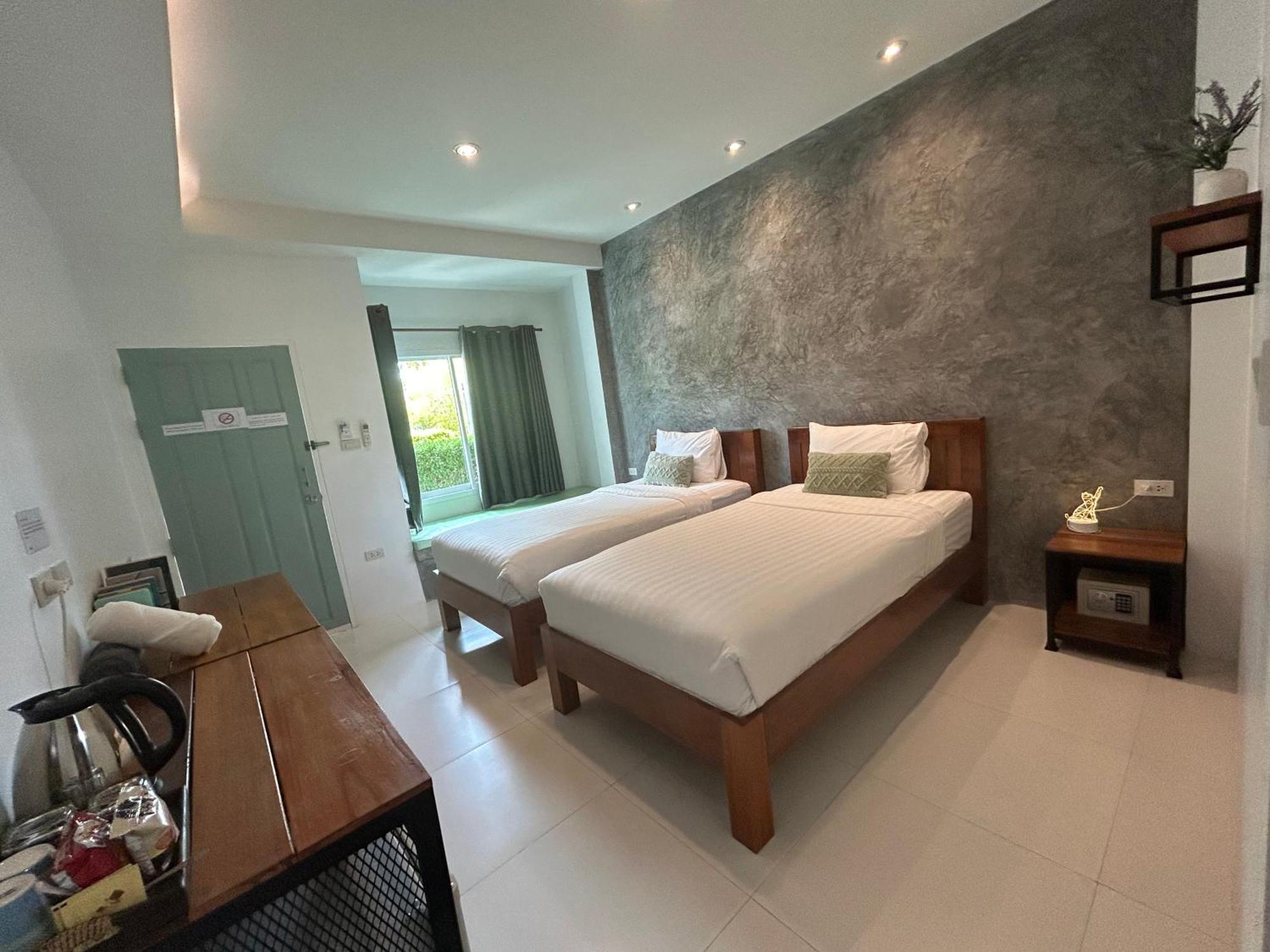 Phangan Hometown Resort - Adults Only Baan Tai Exterior photo