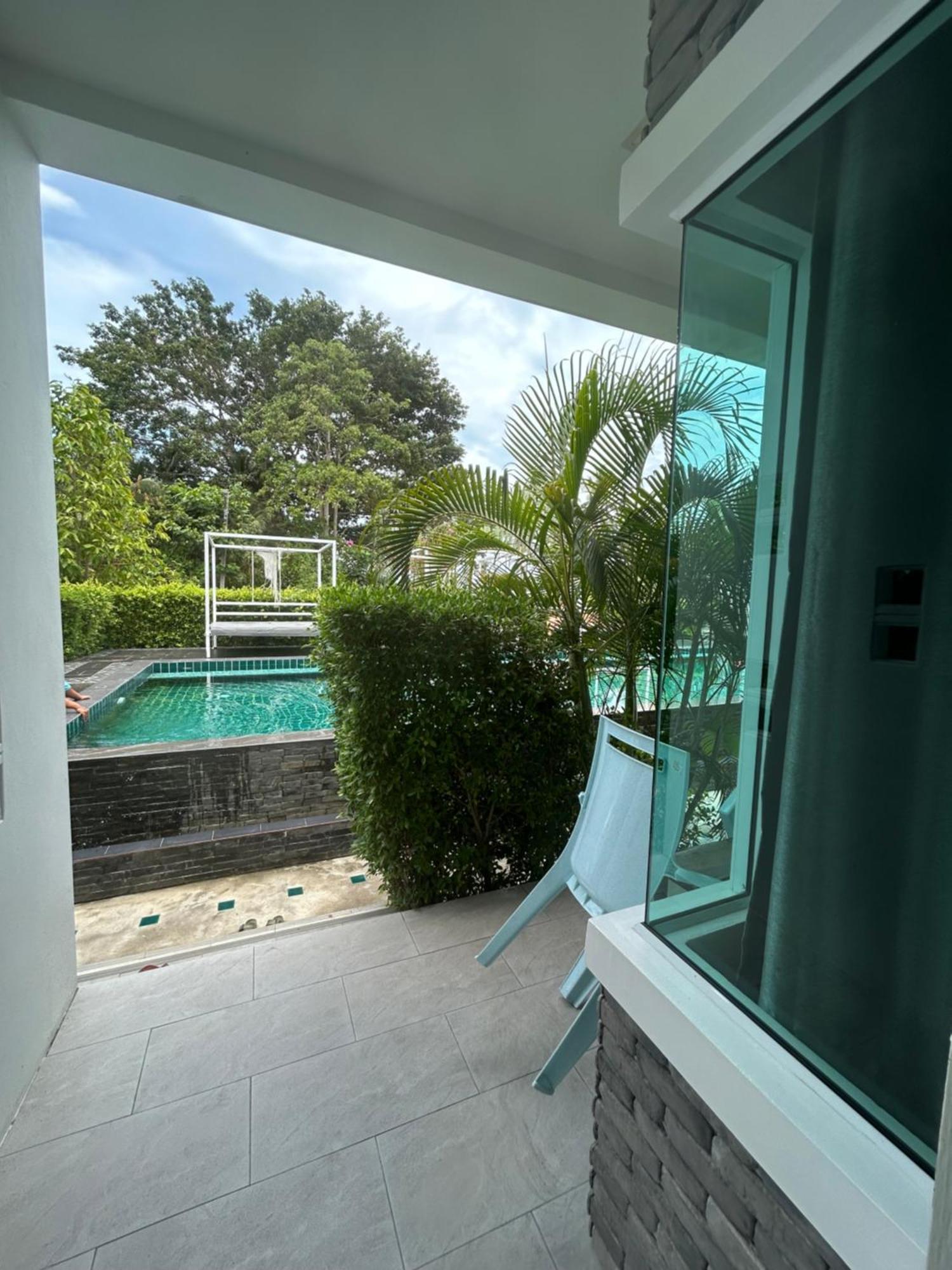 Phangan Hometown Resort - Adults Only Baan Tai Room photo